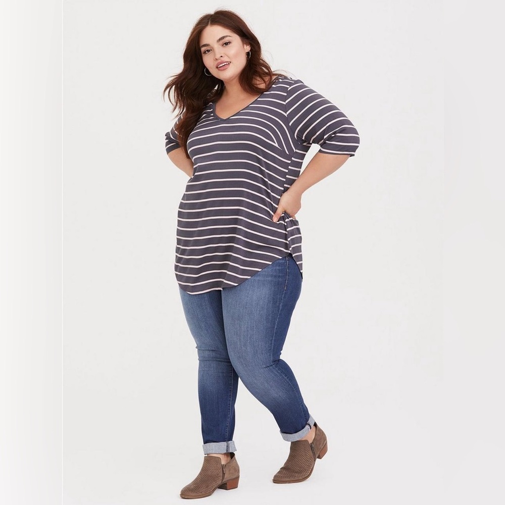 NWT Torrid 2 Pink/Gray Stretch Challis Tunic